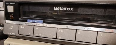 betamax-sony-sl-f30ps